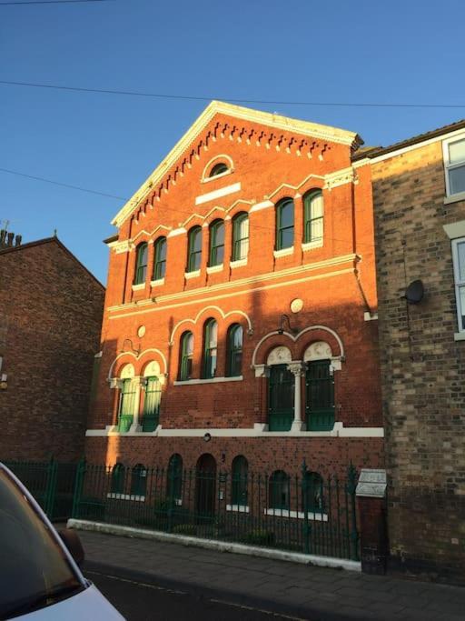 Converted Chapel Filey Floor To Ceiling Arch Window Exterior photo